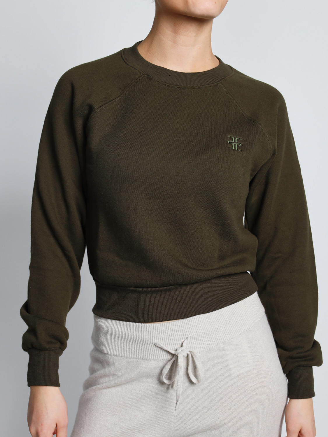 Eterne Shrunken – Sweatshirt mit Logostickerei    khaki XS