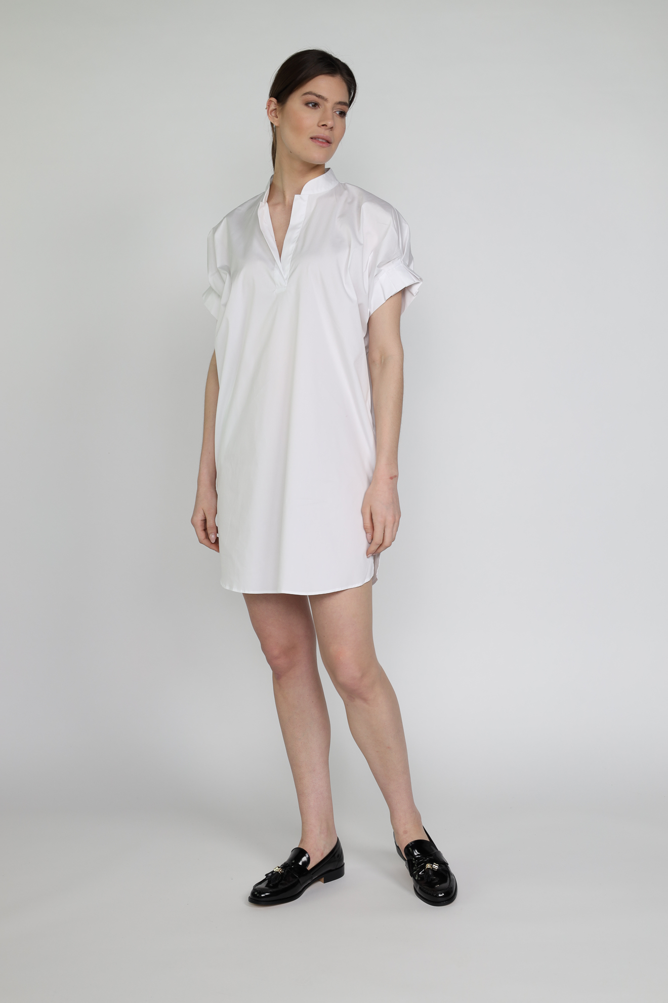 Emma - Oversized blouse style dress with short sleeves L white