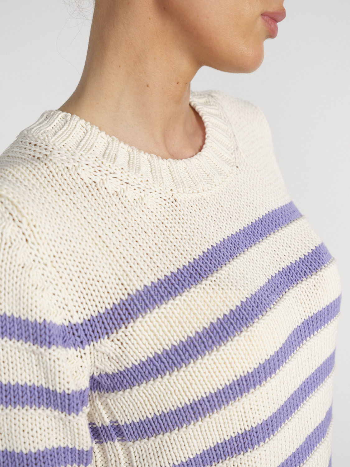 Iris von Arnim Pallas - Short-sleeved sweater with a striped design  white M