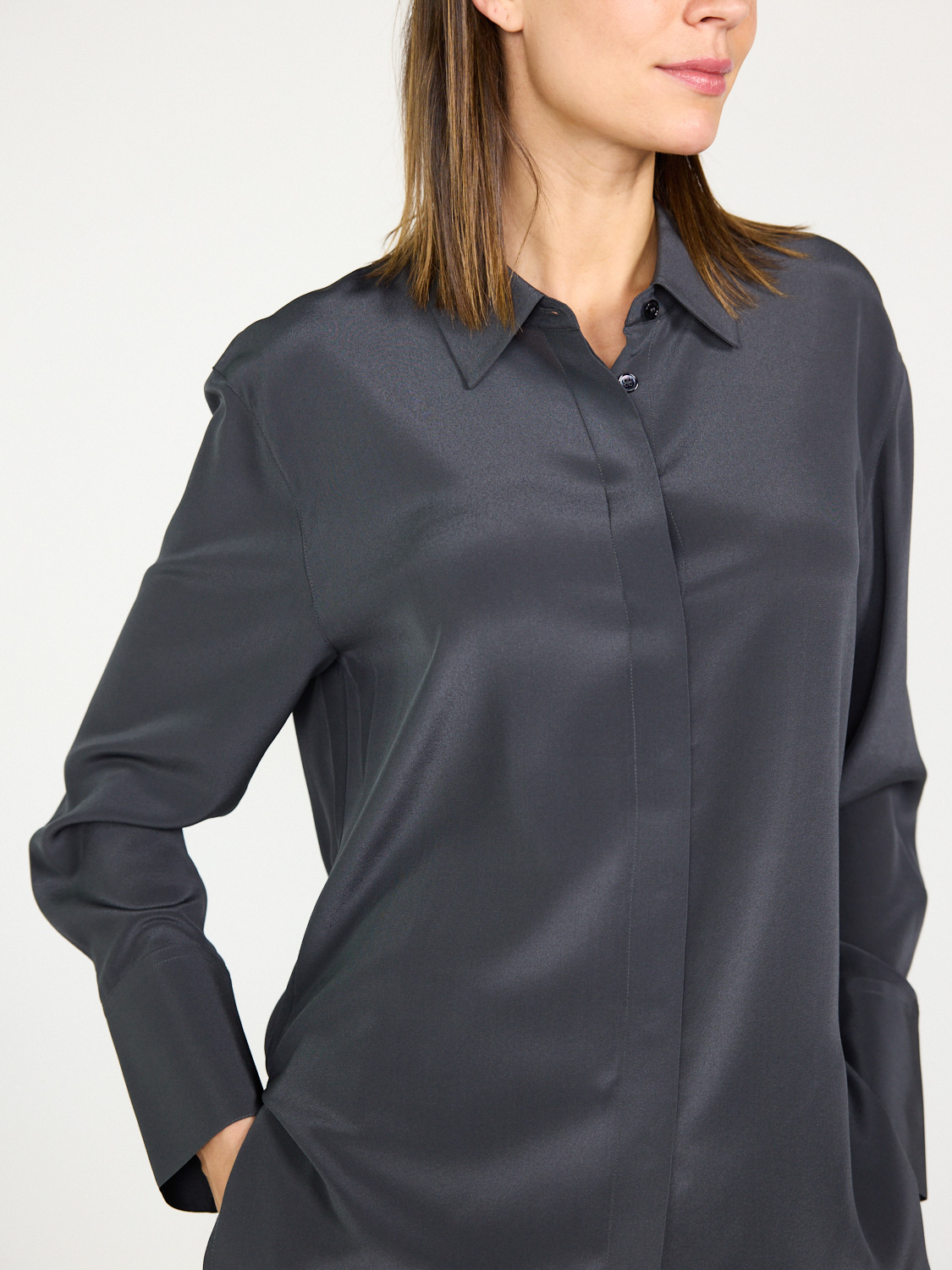 Joseph Bold – Silk crepe blouse  grey 42