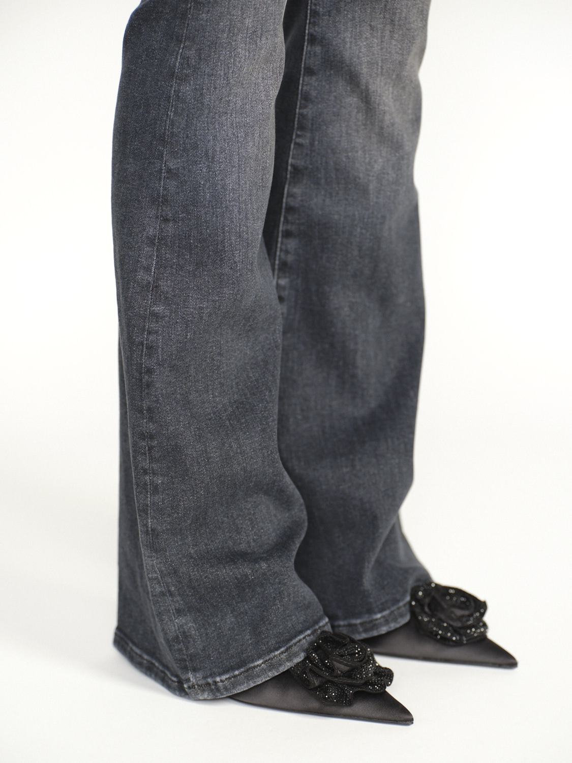 Frame Le Palazzo wide hem - Pantalon en jean avec délavage clair gris 26