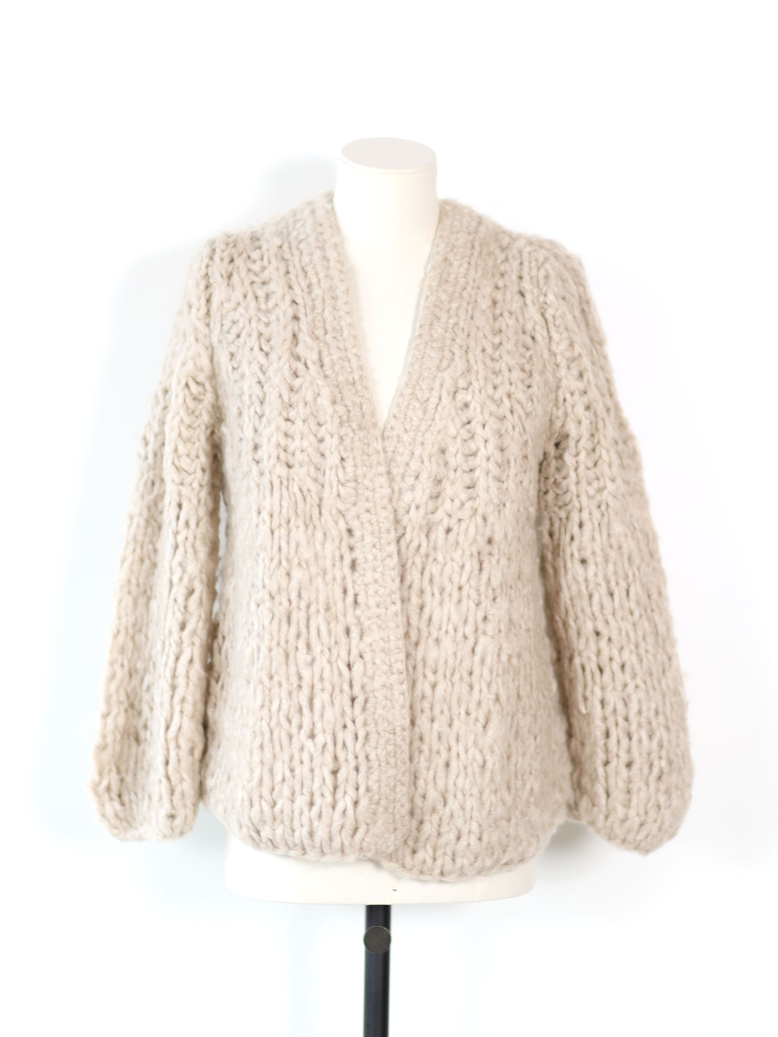 Clarice - Knitted cardigan