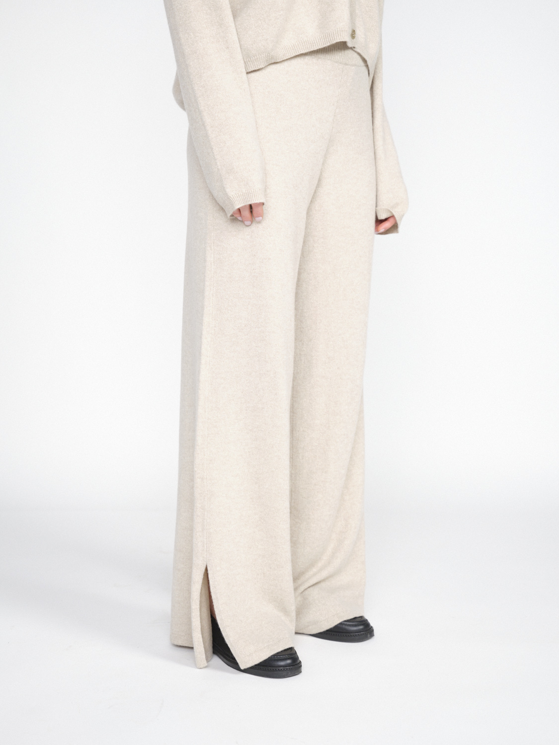 Lisa Yang Marlo - Pantalon en cachemire avec effets scintillants beige S/M