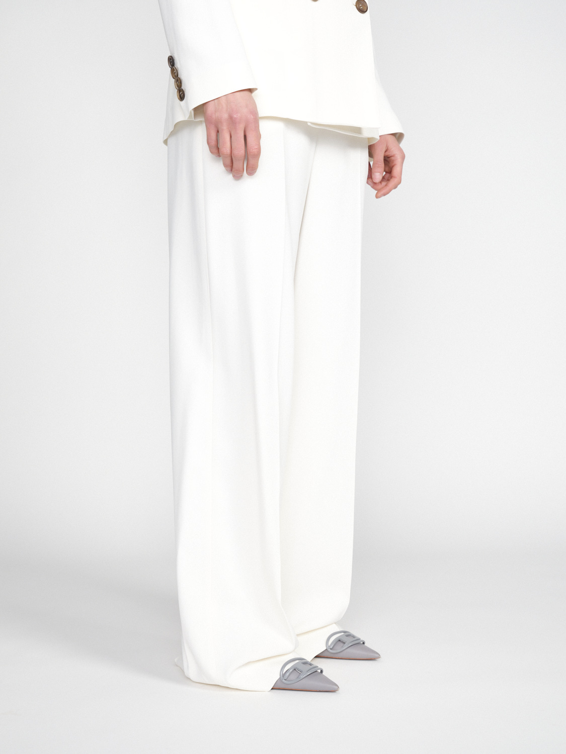 Lorena Antoniazzi Pantalon en satin stretch avec plis de repassage weiß 34
