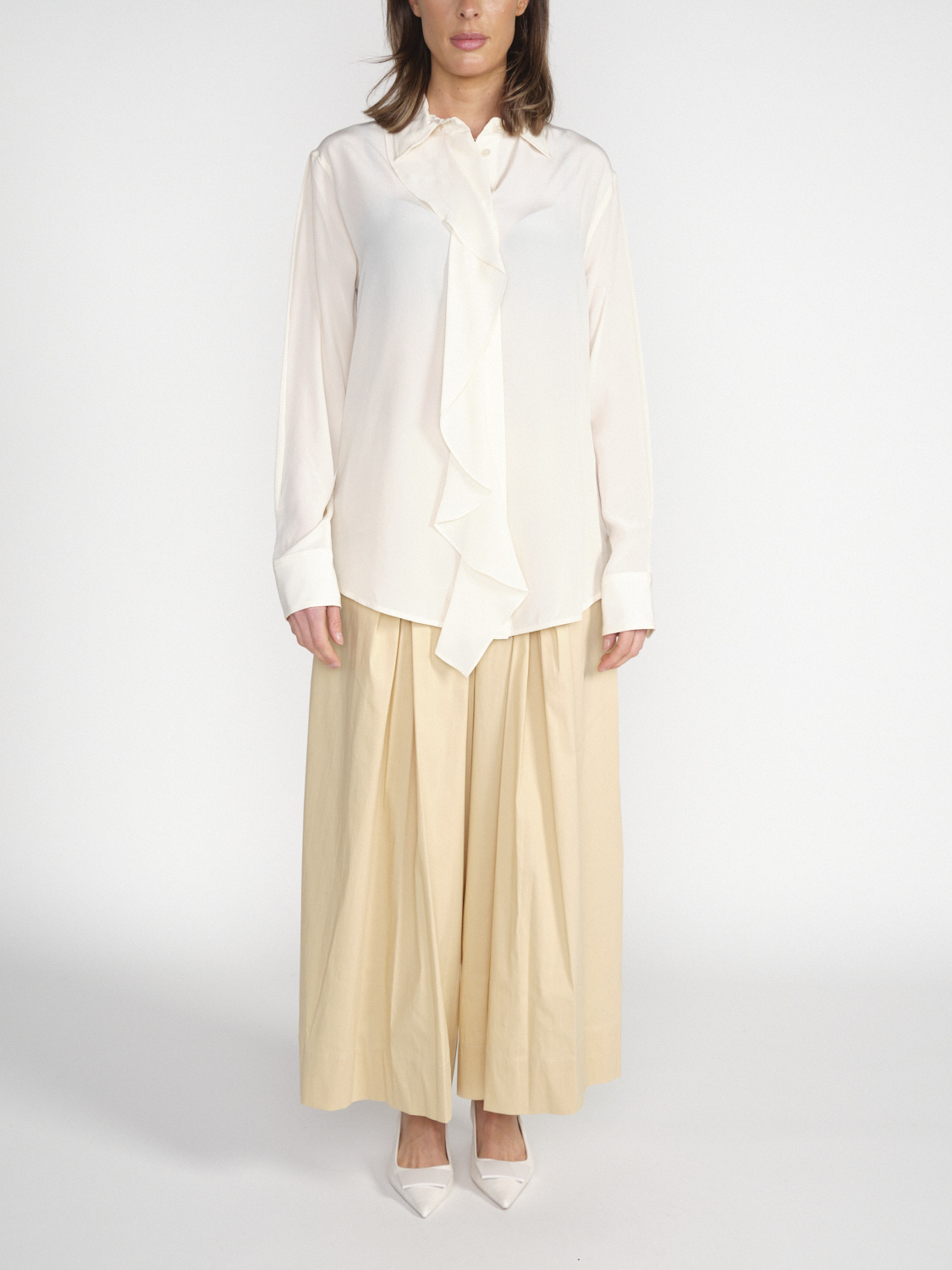 Victoria Beckham Bluse mit Rüschen Detail   beige 34