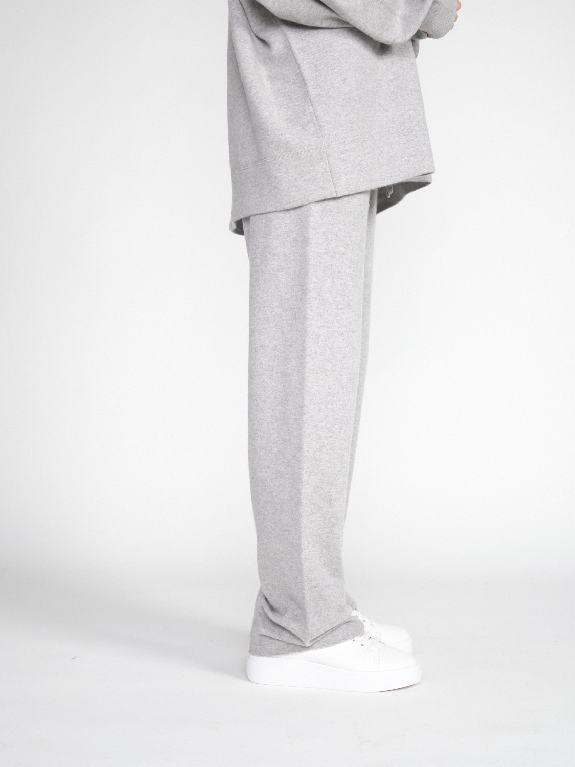 Extreme Cashmere N° 320 Rush – Hose aus Kaschmir   grau One Size