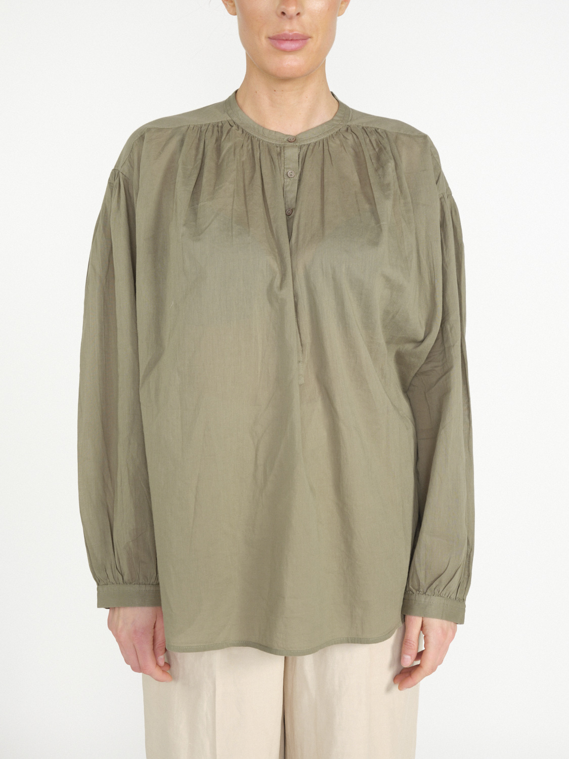 Nili Lotan Neville – Voile Pulloverbluse aus Baumwolle   khaki S