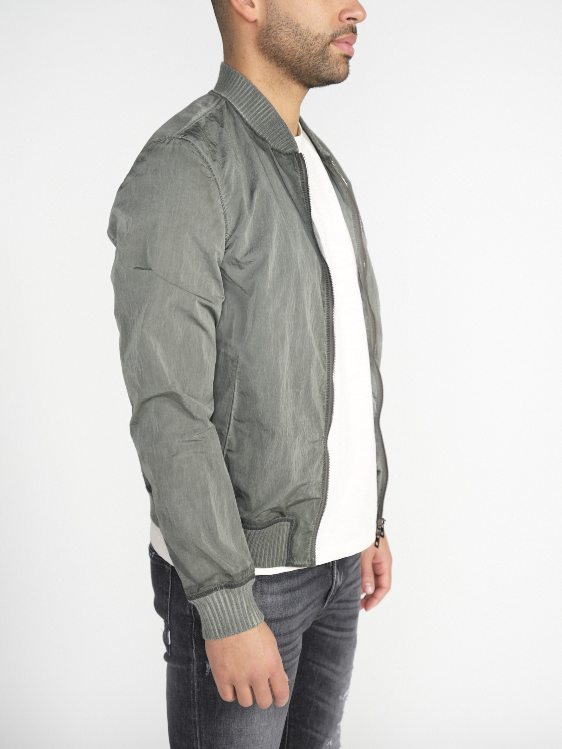 GMS 75 Lightweight bomber jacket made of technical fabric with a used look  khaki XXL