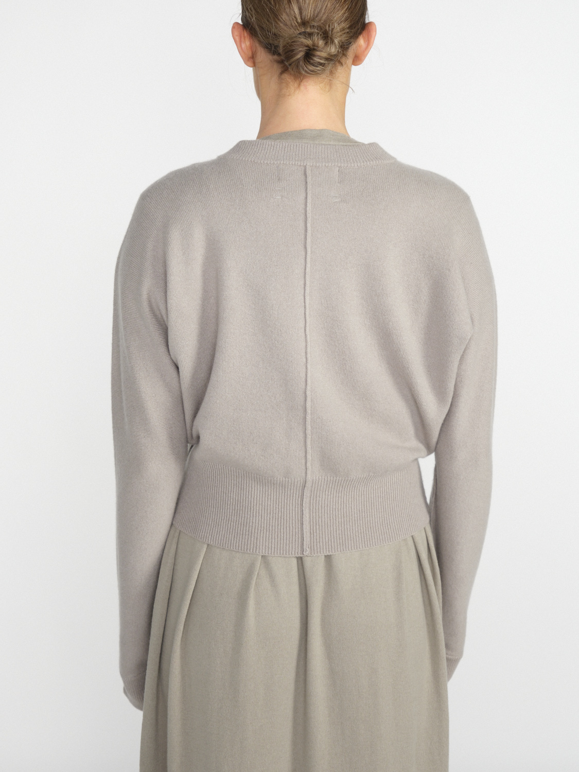 Extreme Cashmere Blouson – cropped cashmere cardigan  hellgrün One Size