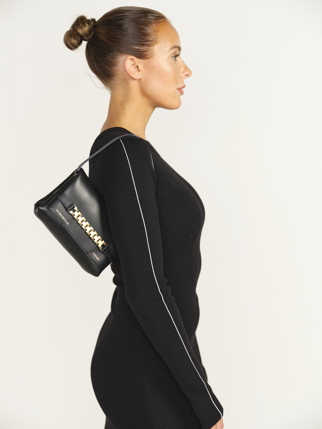 Victoria Beckham Mini Chain Pouch In Black Leather - Leather bag with golden detail black One Size