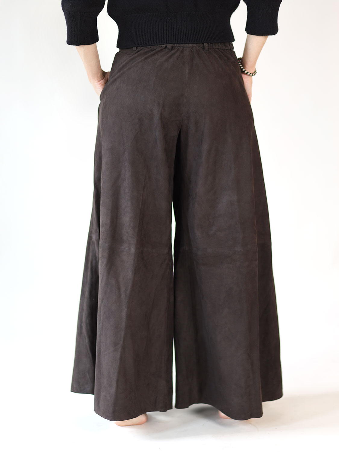 Utzon Metis – Faltenhose aus Lammleder  weiß 34