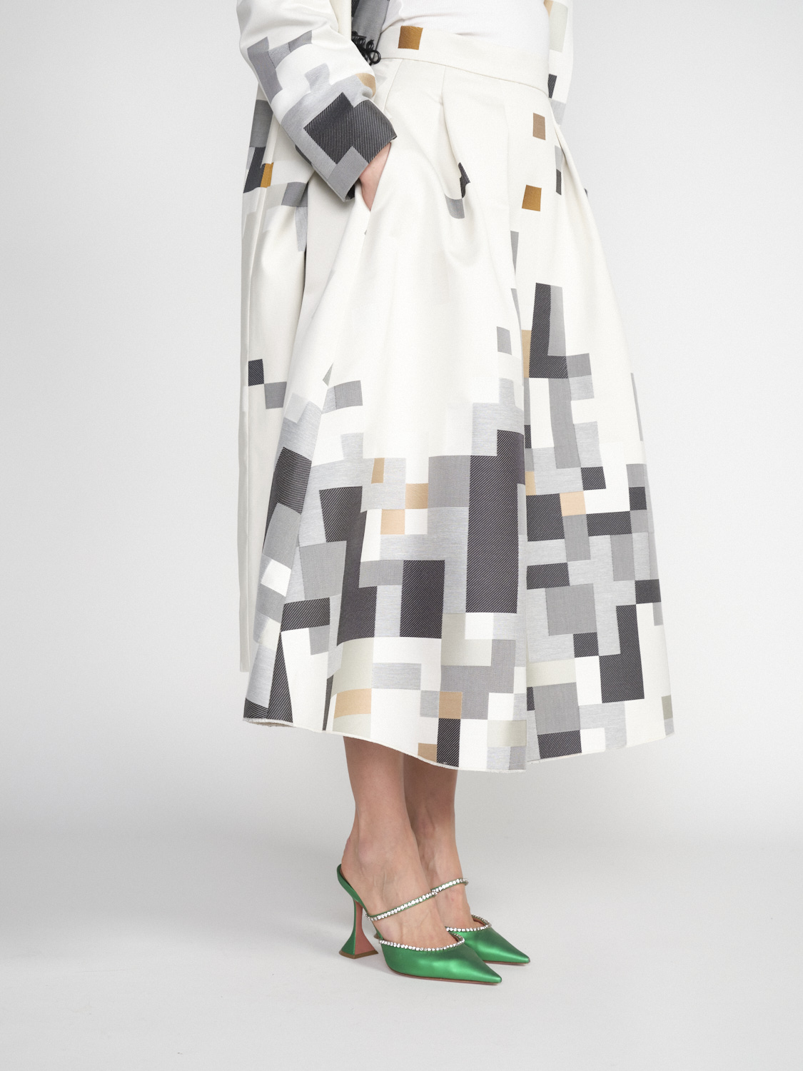 Antonia Zander Yacy flared skirt with graphic pattern  creme M