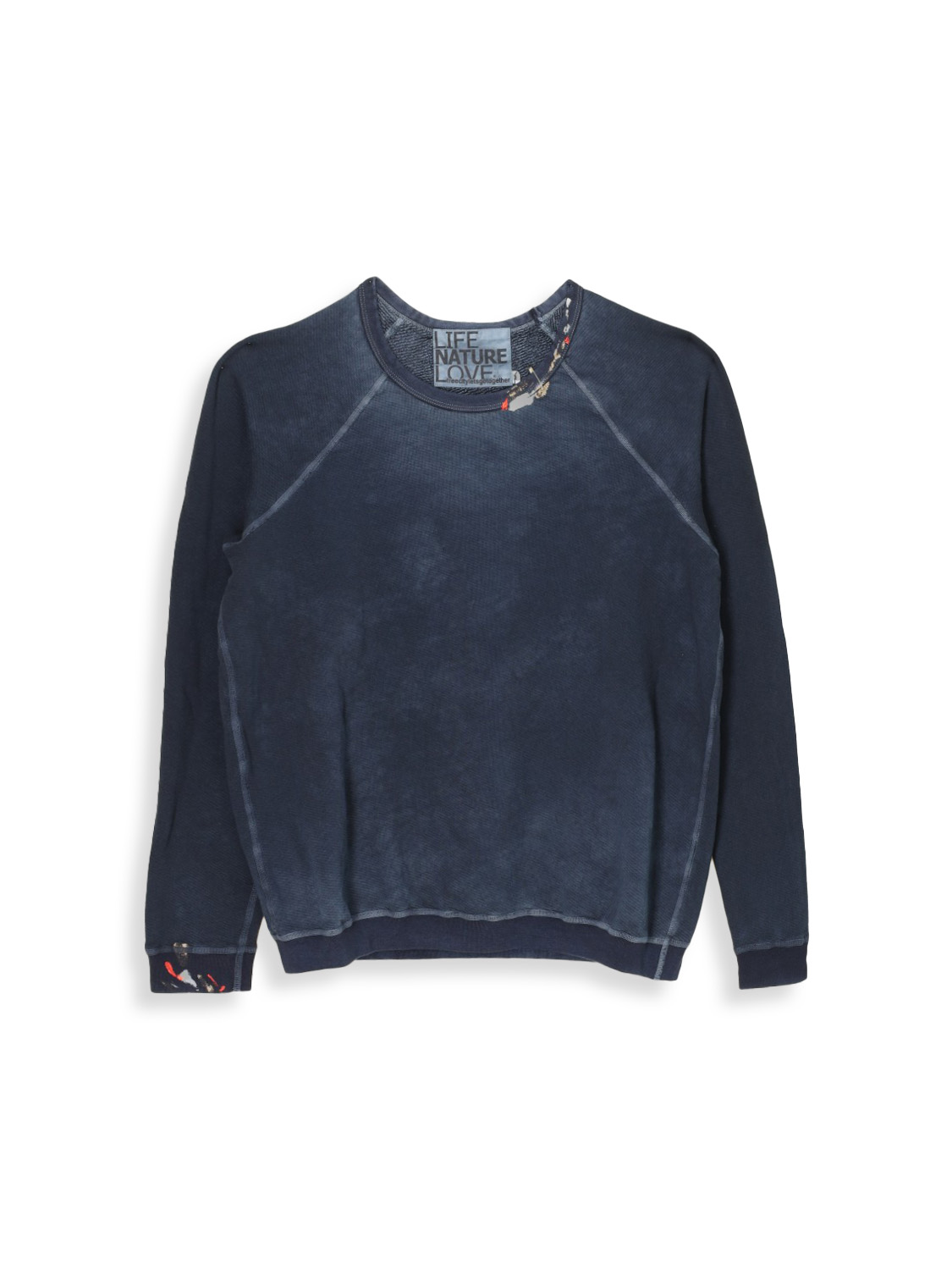 Artistwanted - Sweater with bright lettering 