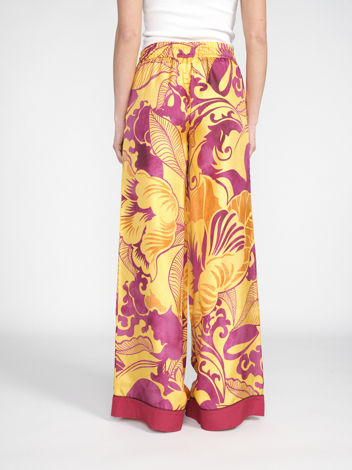 FOR RESTLESS SLEEPERS - Wide-leg Printed Silk Trousers