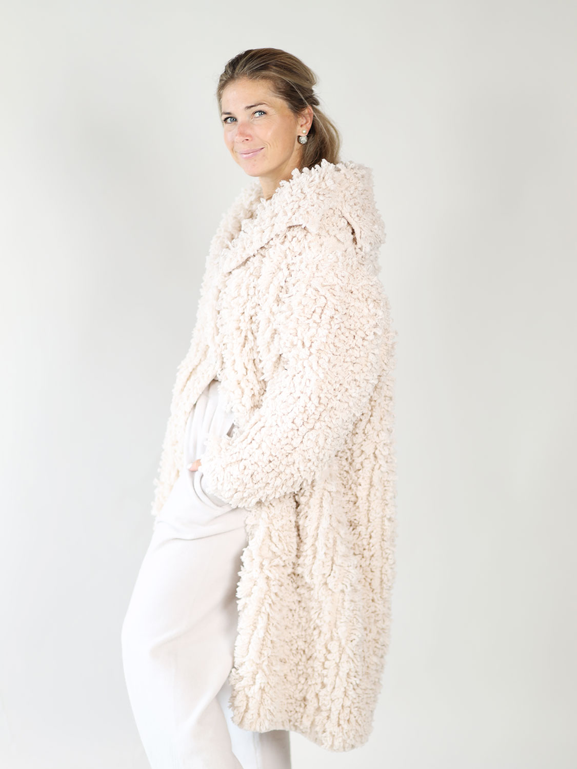 Iris von Arnim Gudny – langer Wollmantel creme M/L Iris von Arnim Gudny – langer Wollmantel creme M/L