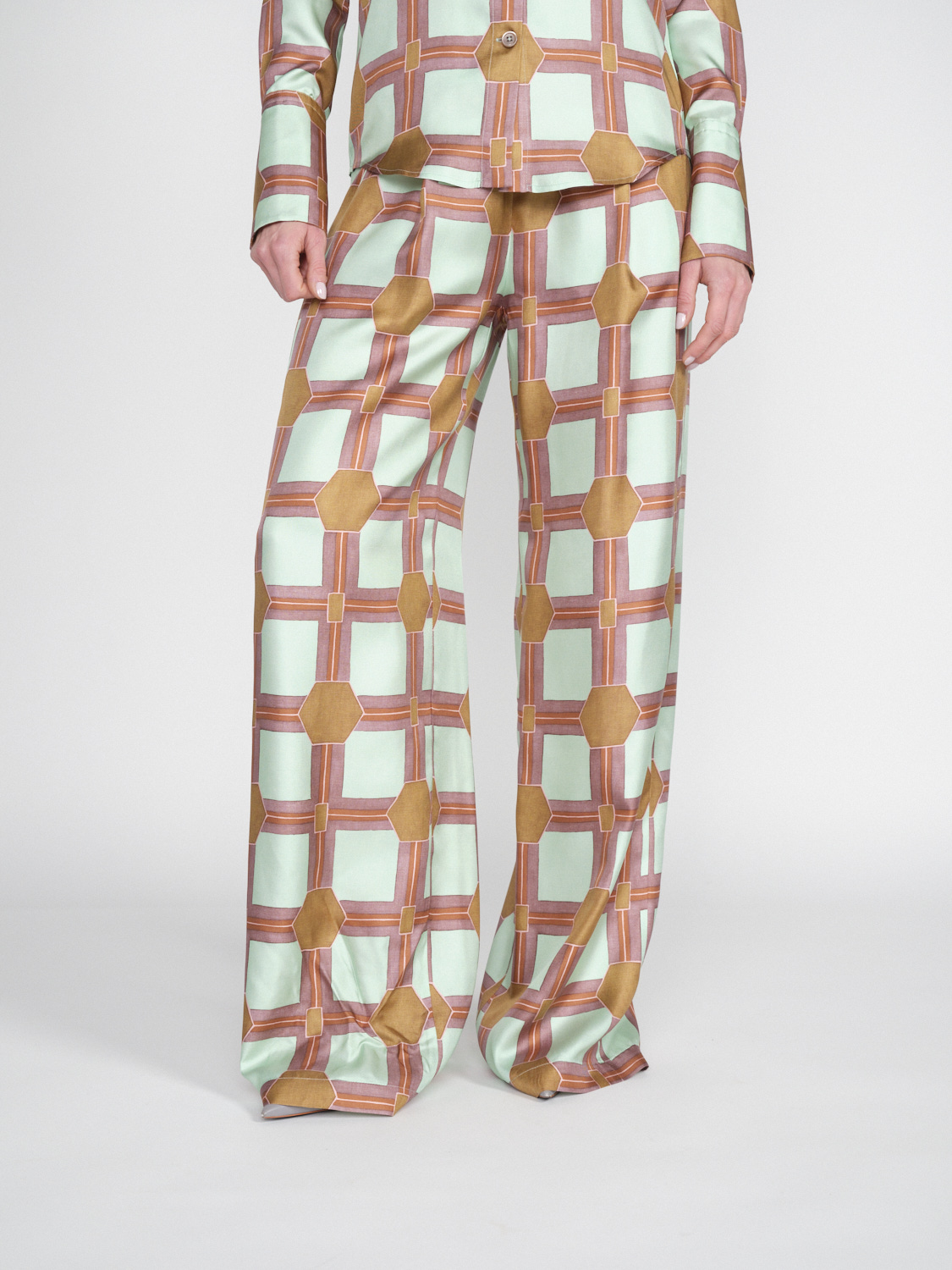 Odeeh Silk crepe trousers with graphic pattern  multi 38