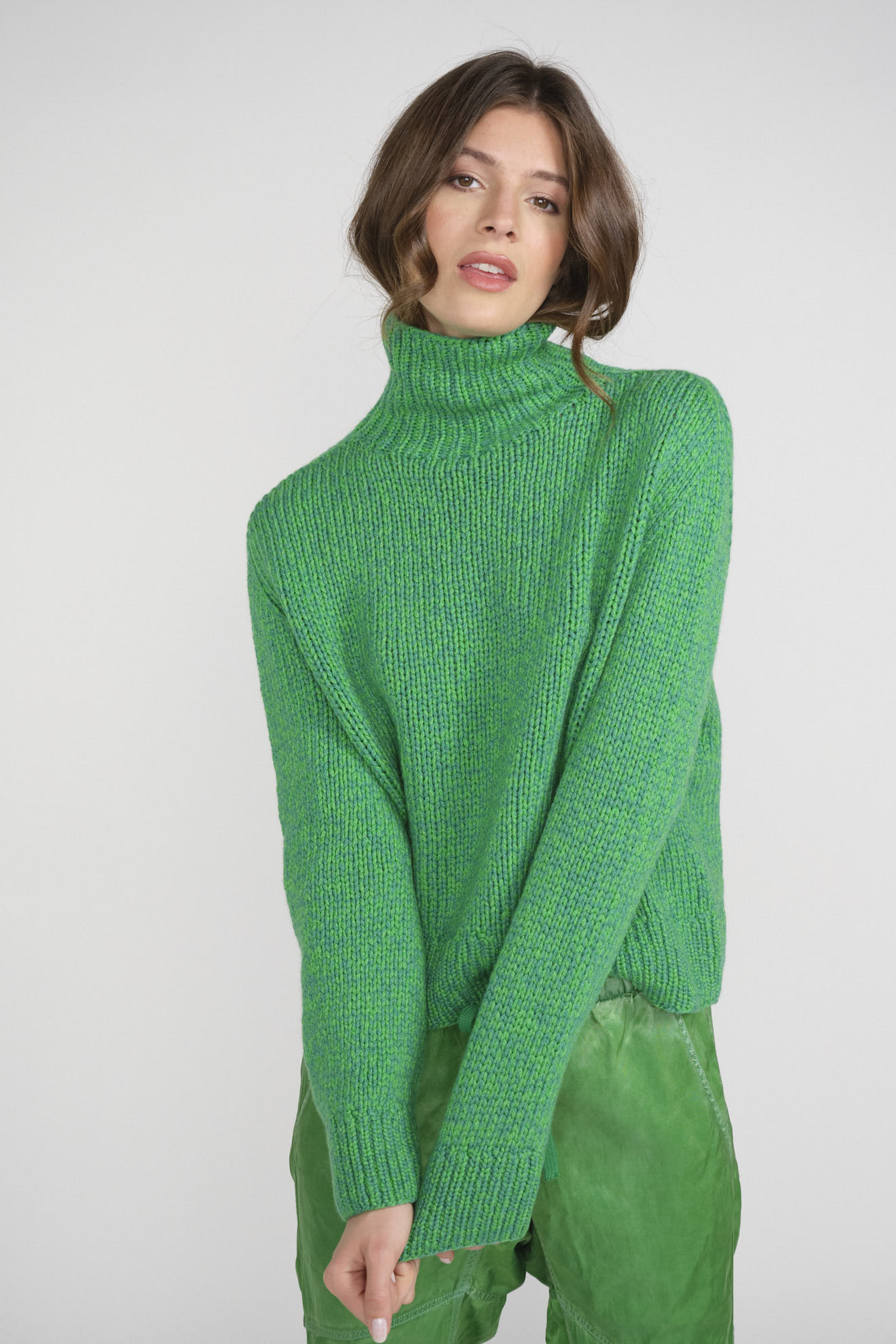wommelsdorf sweater green plain cotton