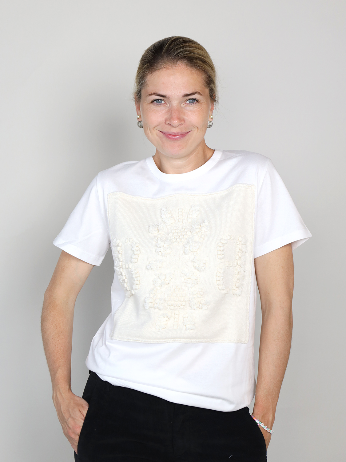 Barrie Baumwoll-T-Shirt mit Kaschmir-Applikation  weiß XS