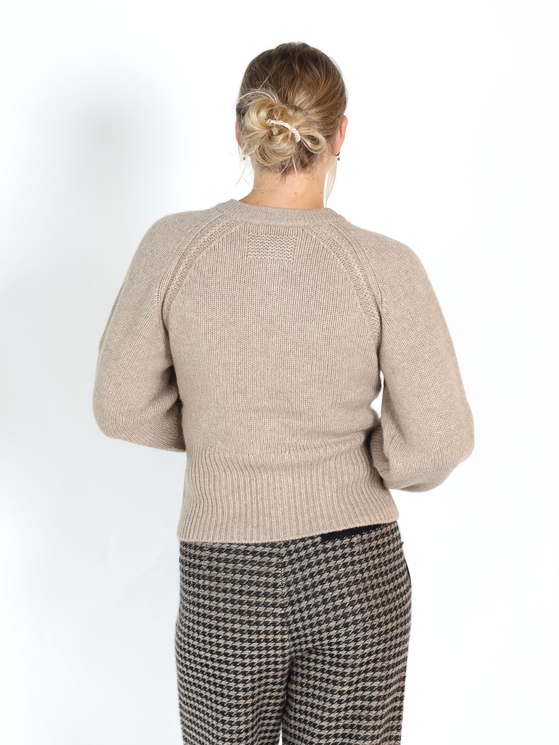 Guest in Residence Cashmere cardigan taupe XS