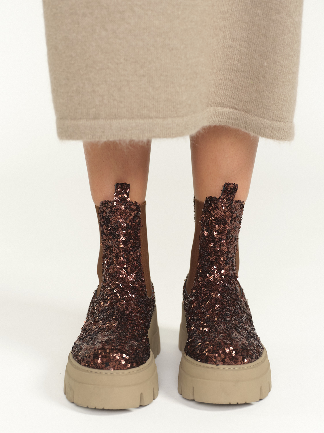 Ennequadro Ankle boots with sequin design  brown 36