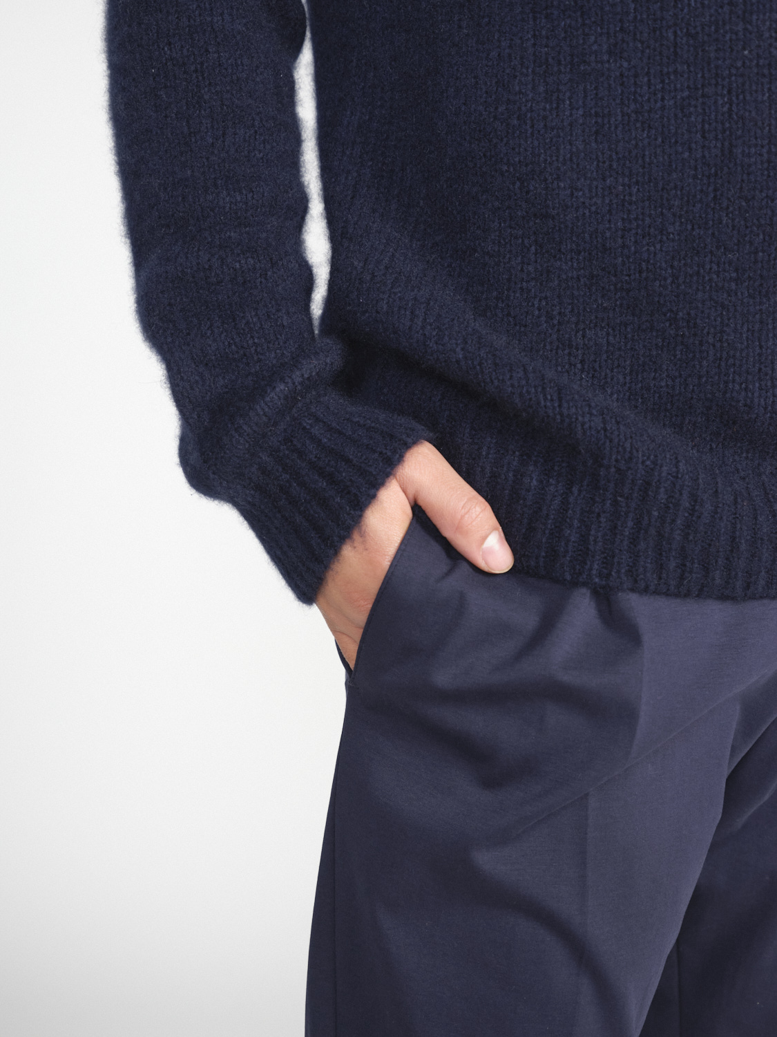 Stephan Boya Boya Leo – Weicher Cashmere-Pulllover marine XL