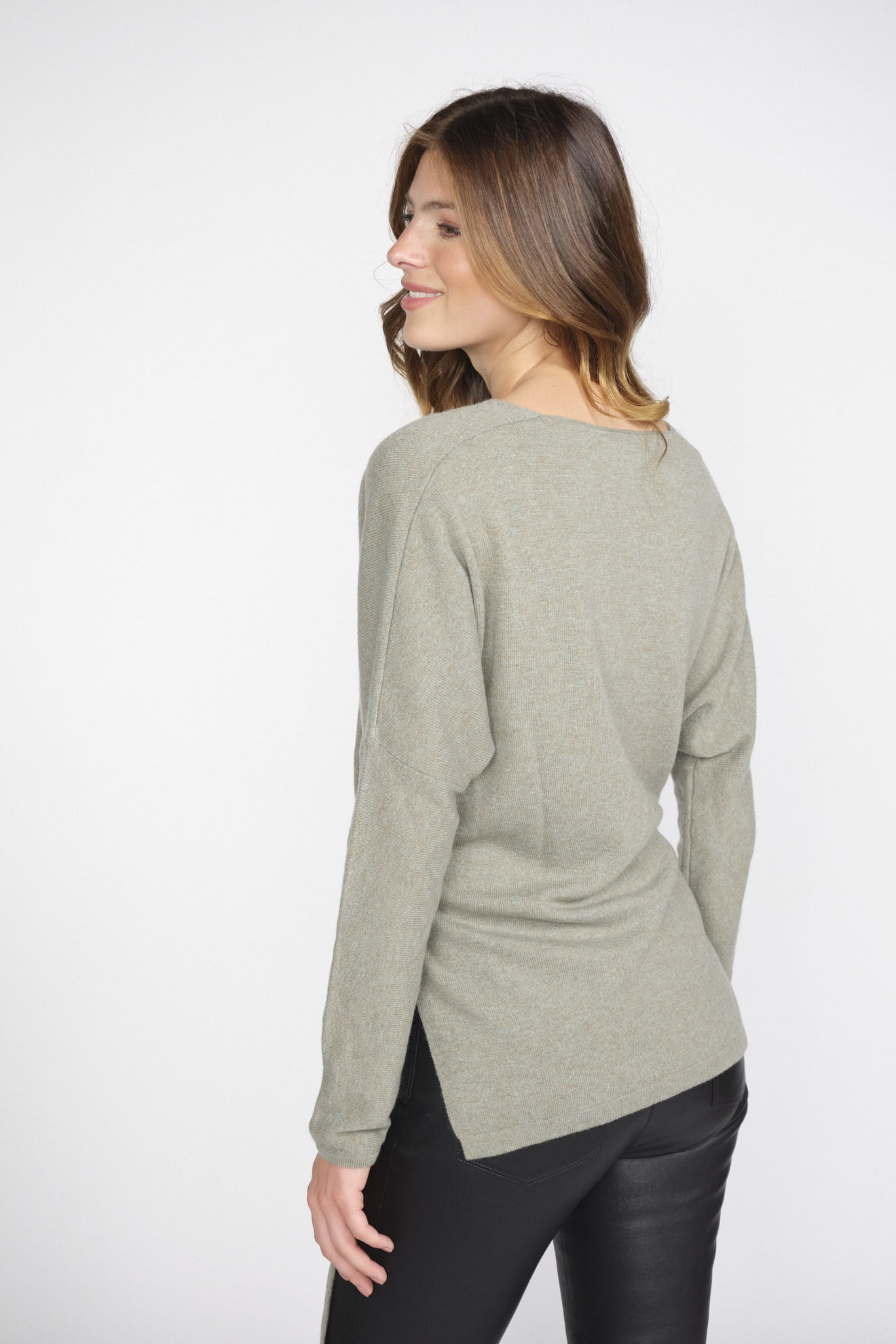 Odeeh Cinched Belt Sweater M grey