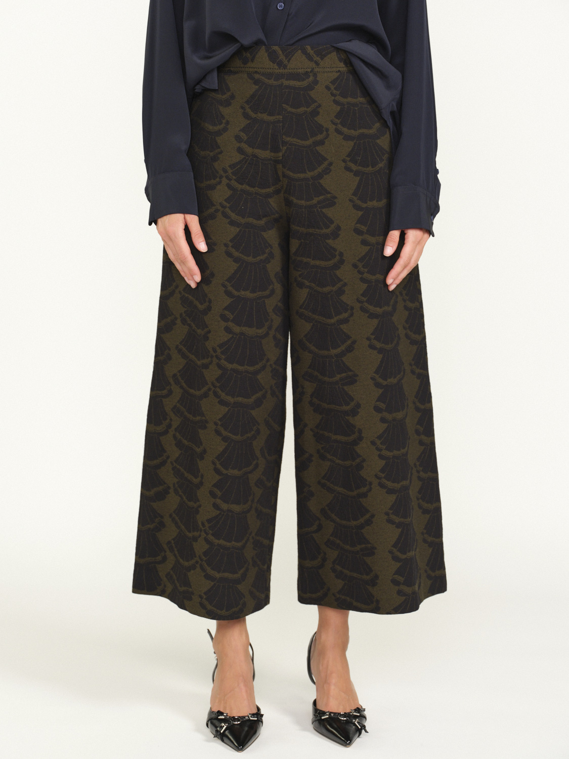 Odeeh Pantaloni in cotone con stampa floreale grün 34