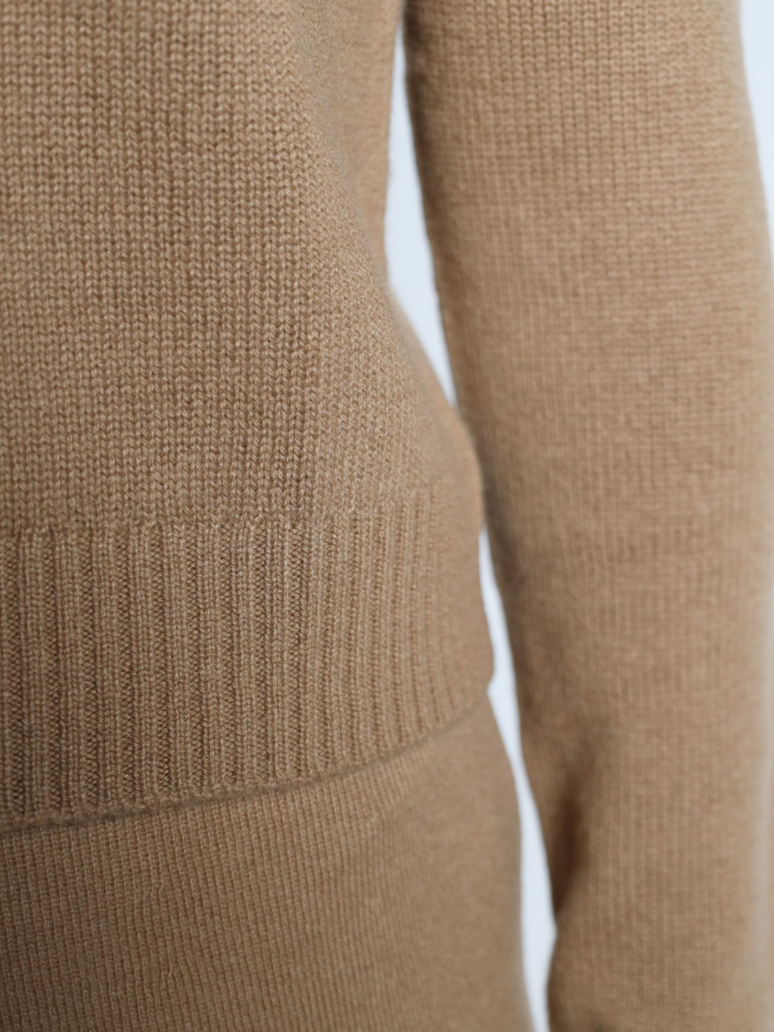 Lisa Yang Mable – Cashmere Pullover   camel XS/S
