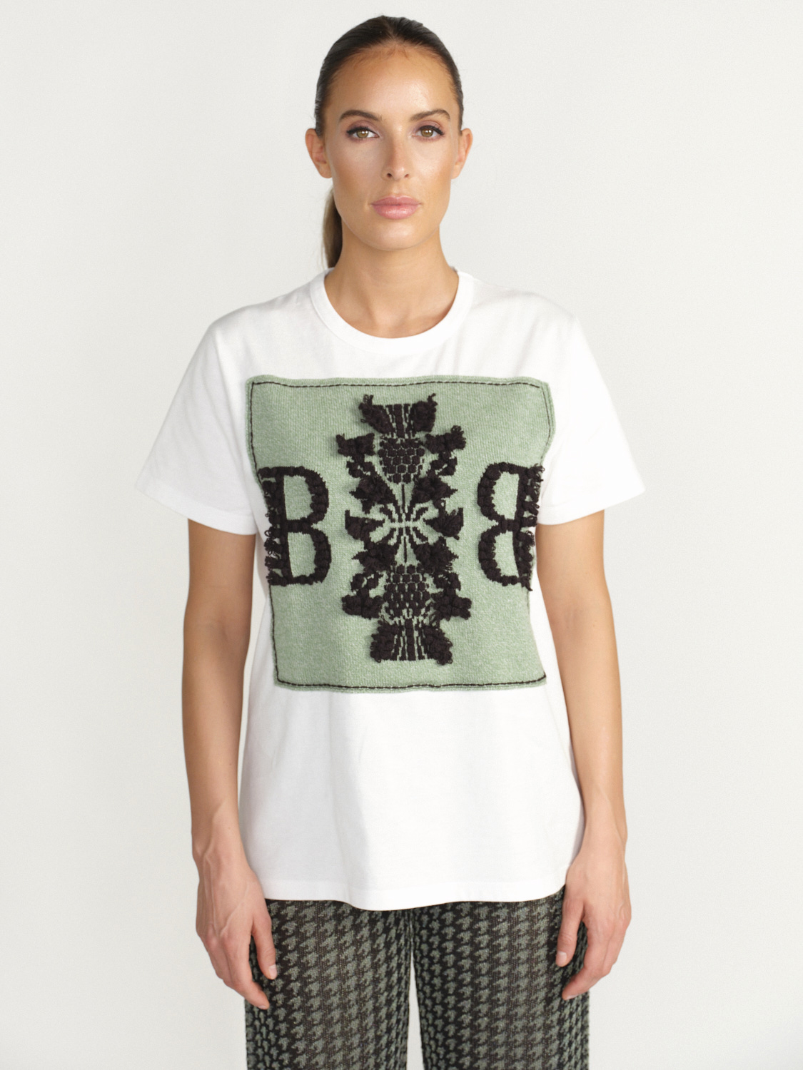 Barrie T-Shirt with logo cashmere patch – Shirt mit Logoaufnäher aus Cashmere grün M