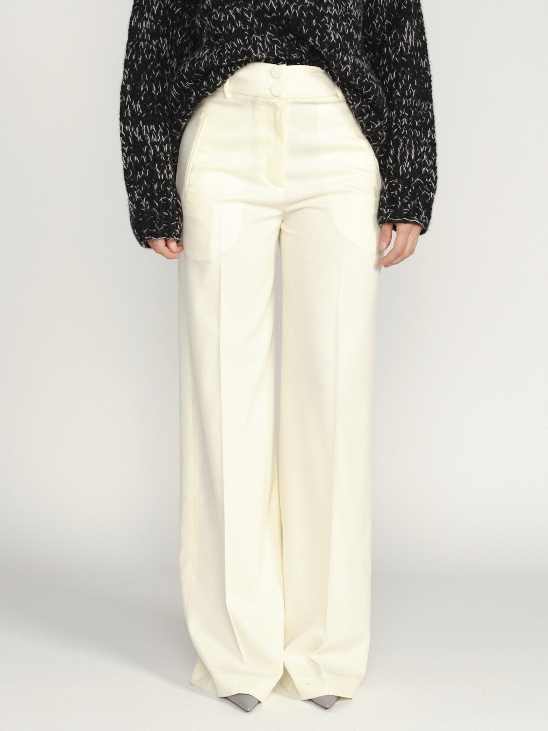 PT Torino Pantalon classique à plis en laine vierge grau 36