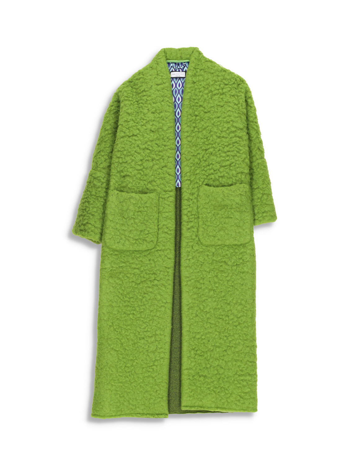 Coat with open lapel and patch pockets 