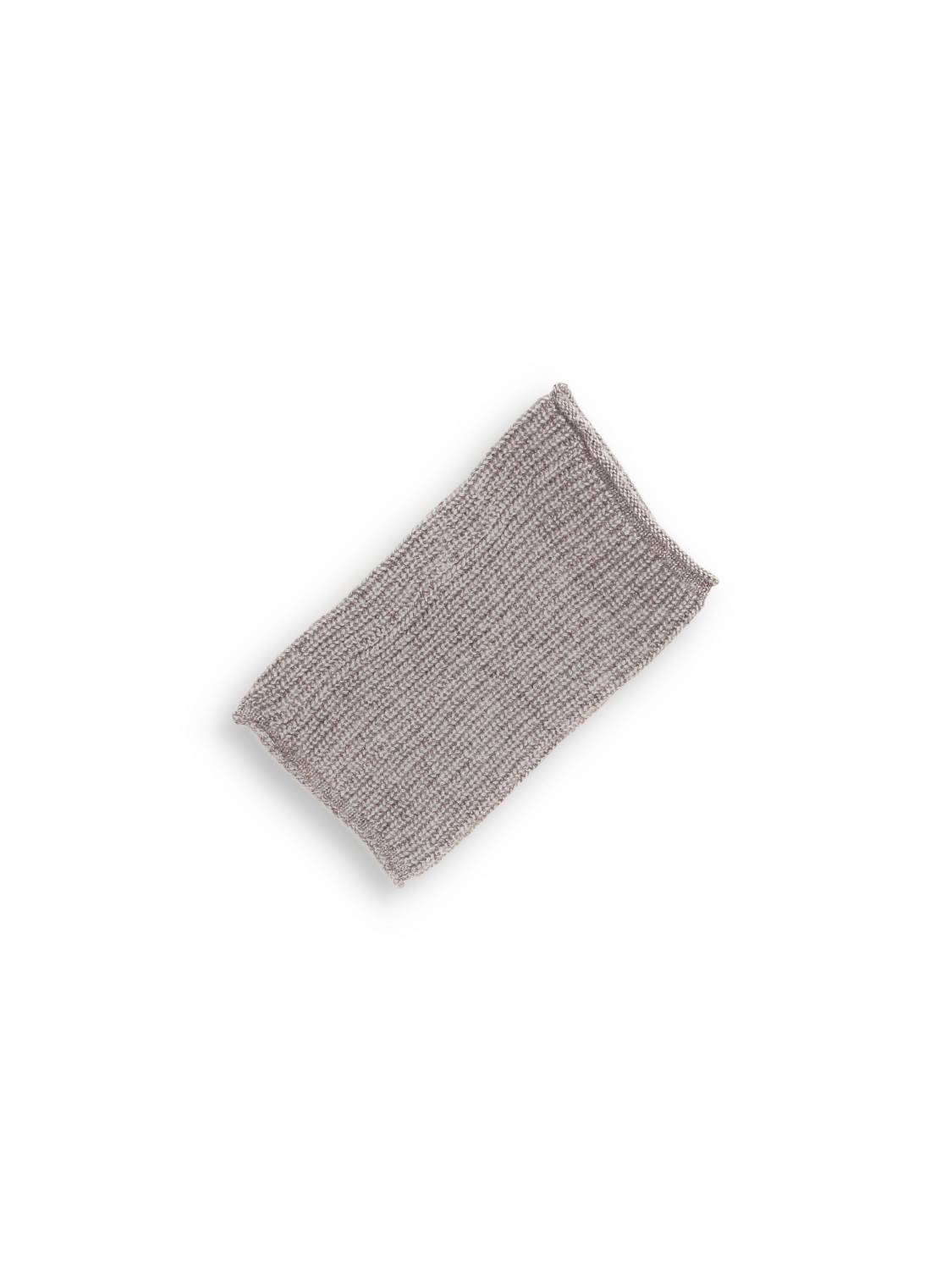 Leara - round scarf with cable knit pattern 
