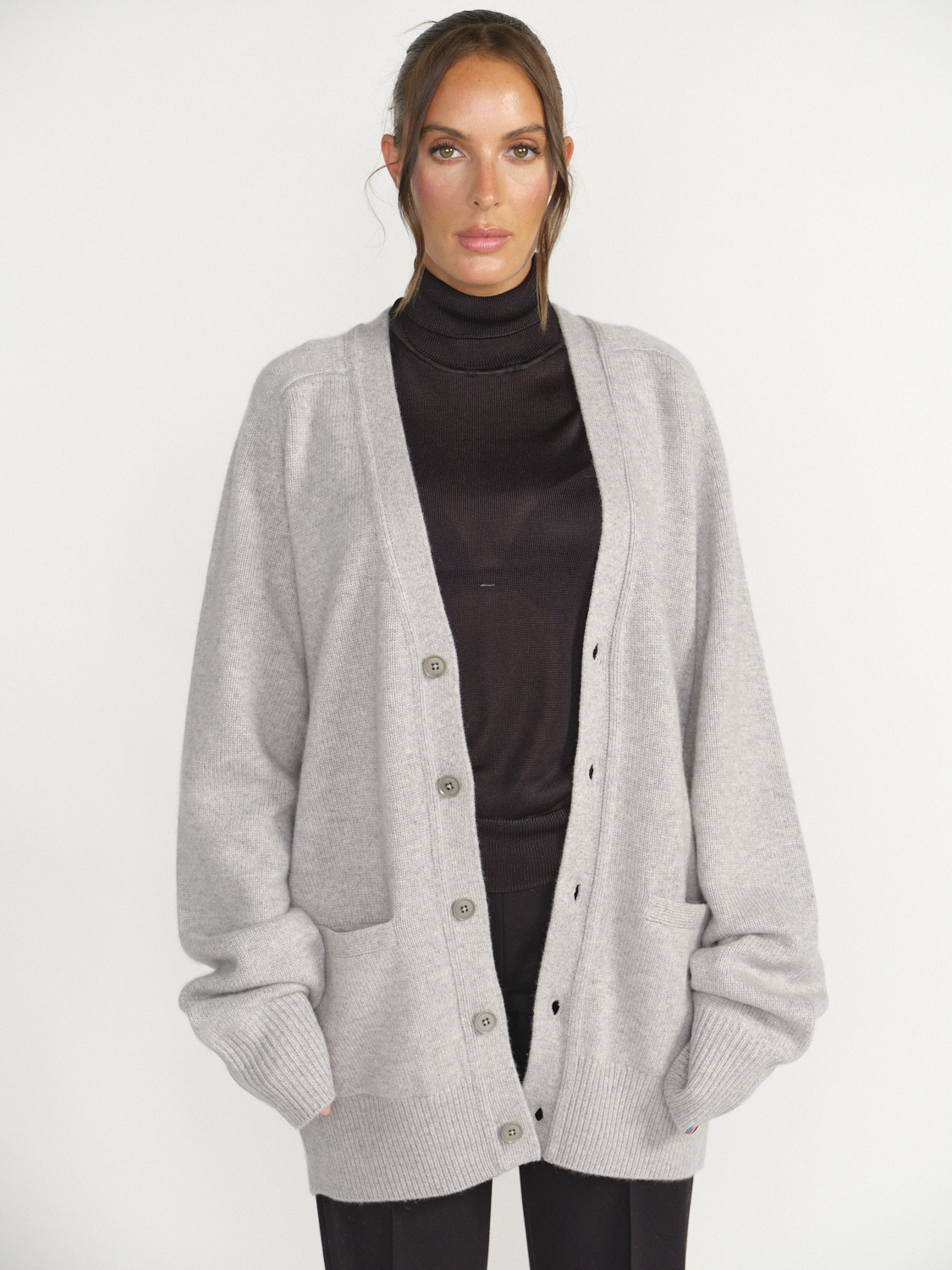 Extreme Cashmere °244 Papilli - Fine cardigan with V - neckline  grey One Size