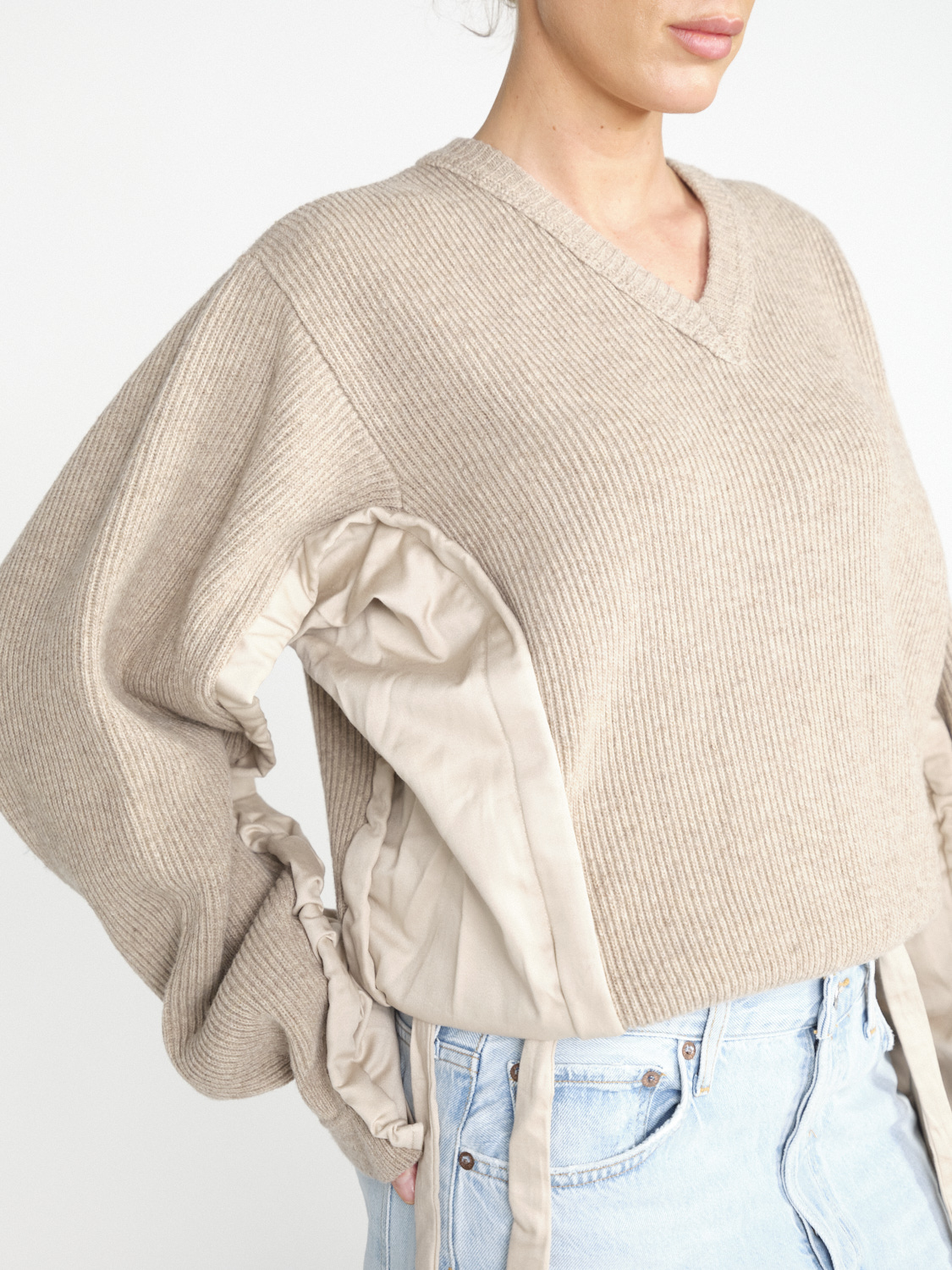 JW Anderson Woven sweater with curved sleeves  beige S