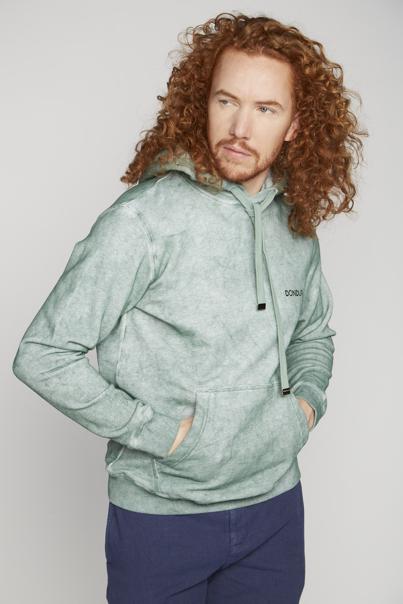 dondup hoodie washed out green branded cotton model frontansicht