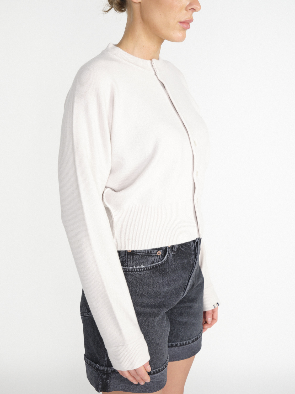 Extreme Cashmere Blouson – cropped cashmere cardigan  creme One Size