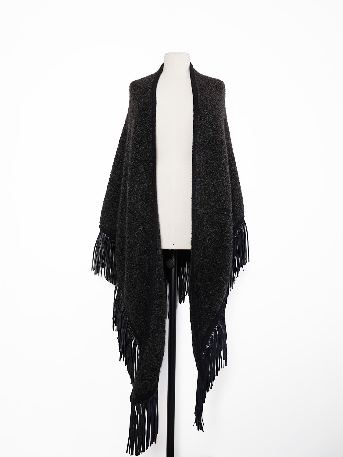 Fjord – Fringed scarf