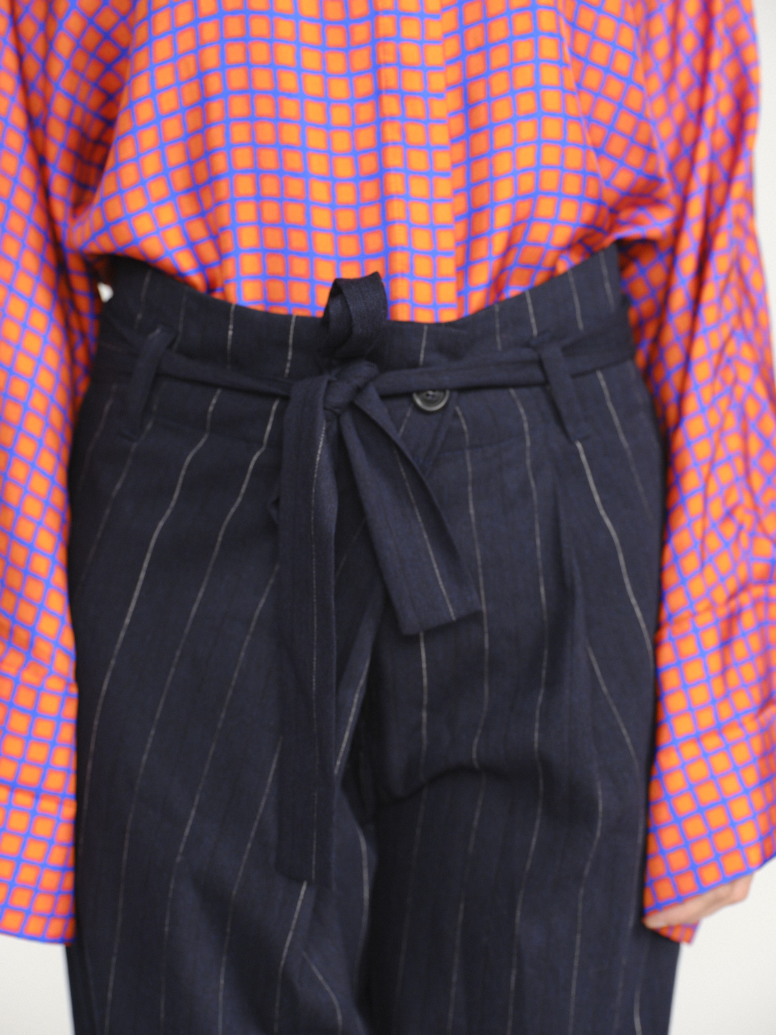 Odeeh Pantalon à rayures avec partie en laine vierge grau 38