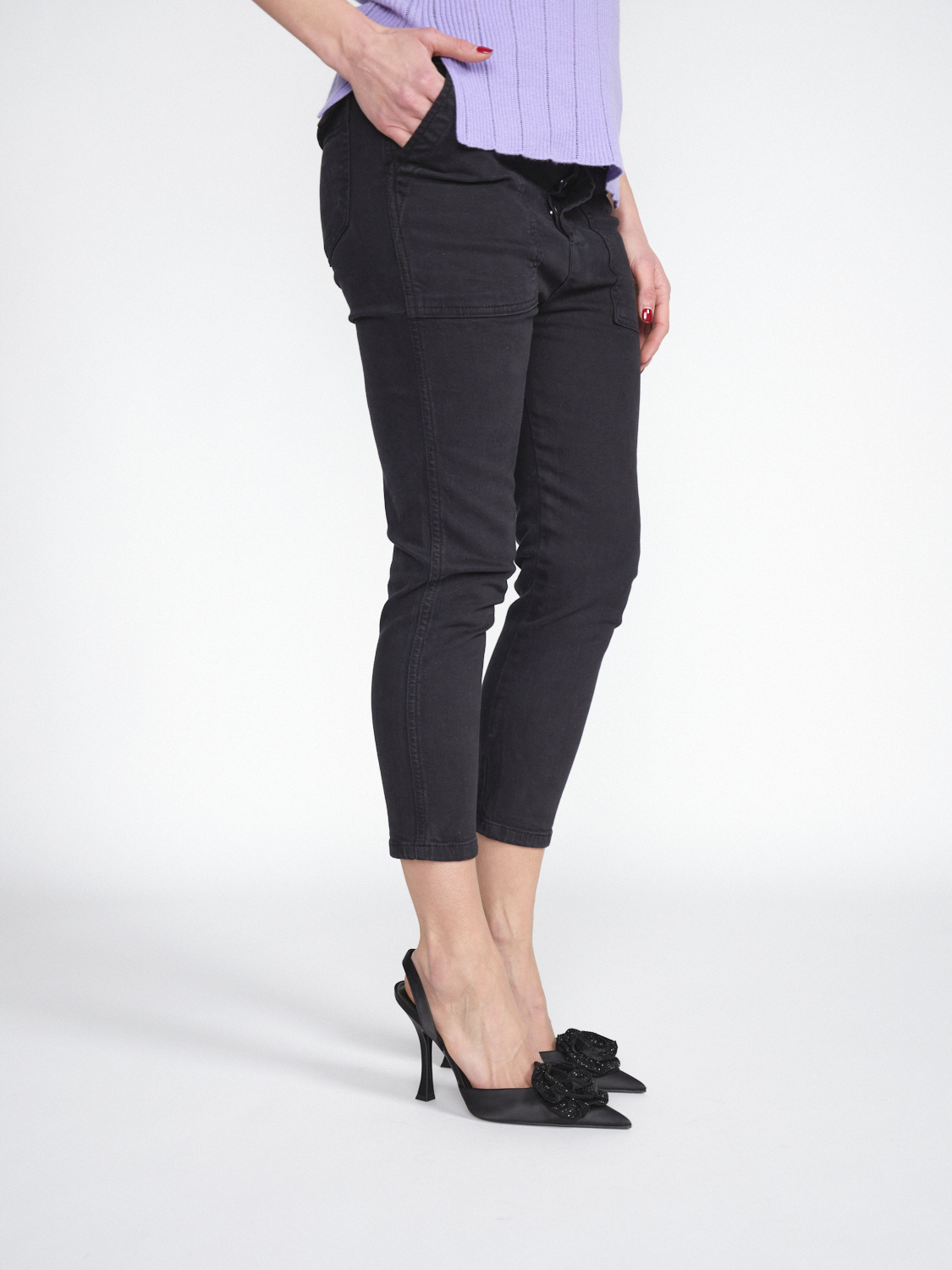 Gitta Banko Pantaloni Harlow - Pantaloni a tre quarti in cotone elasticizzato   nero XS/S