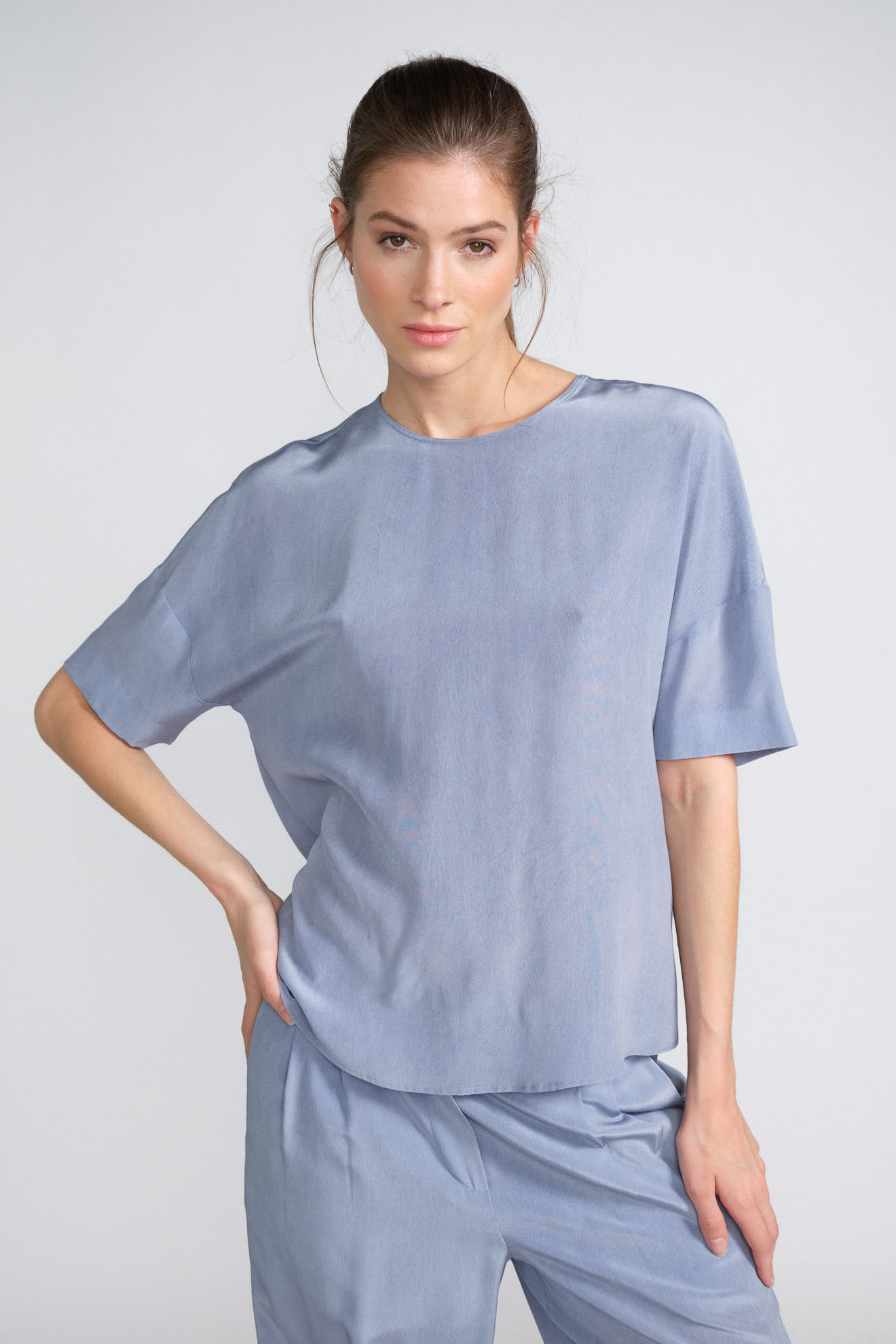 iris von Arnim blouse blue plain silk model front