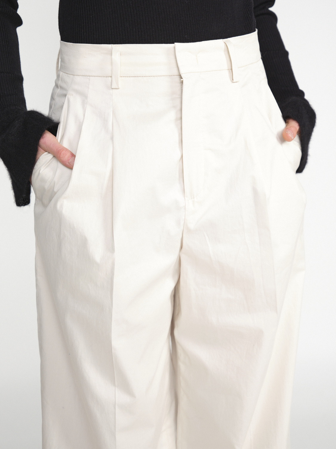 Rossi Noa - Pantaloni a pieghe in cotone elasticizzato   creme XS