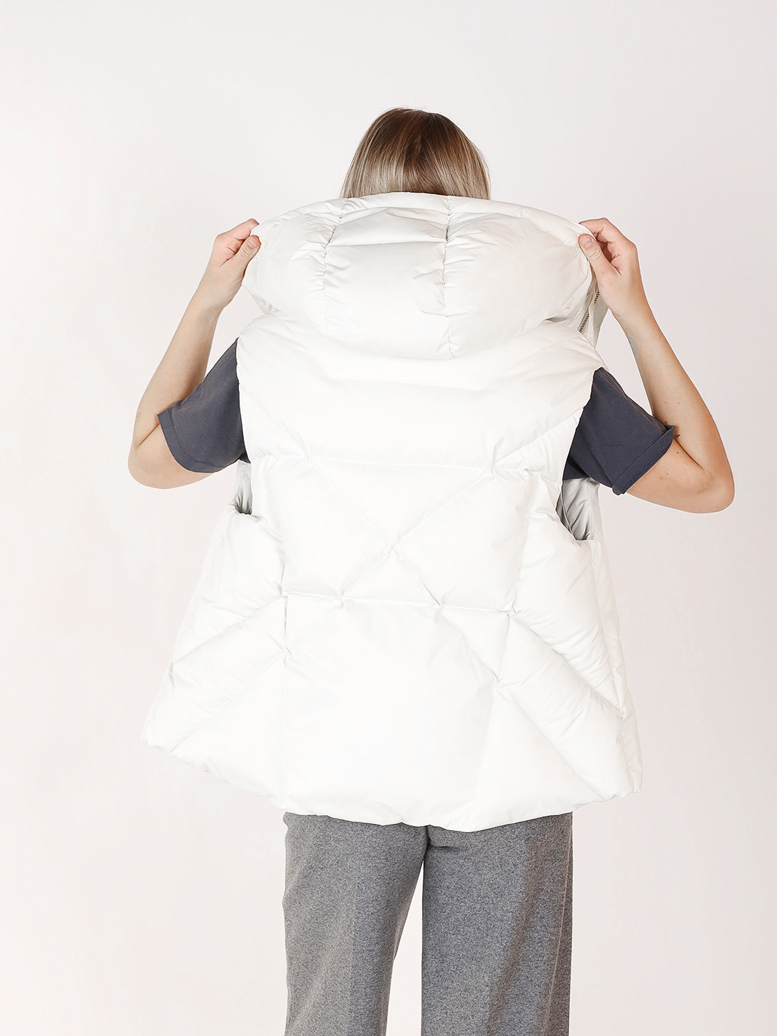 Khrisjoy Vest Iconic - Weste mit Kapuze  creme 34