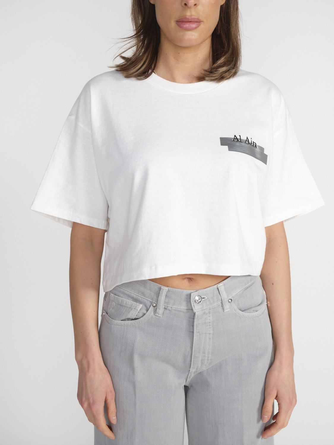 Al Ain Cropped T-Shirt with pattern  white S/M