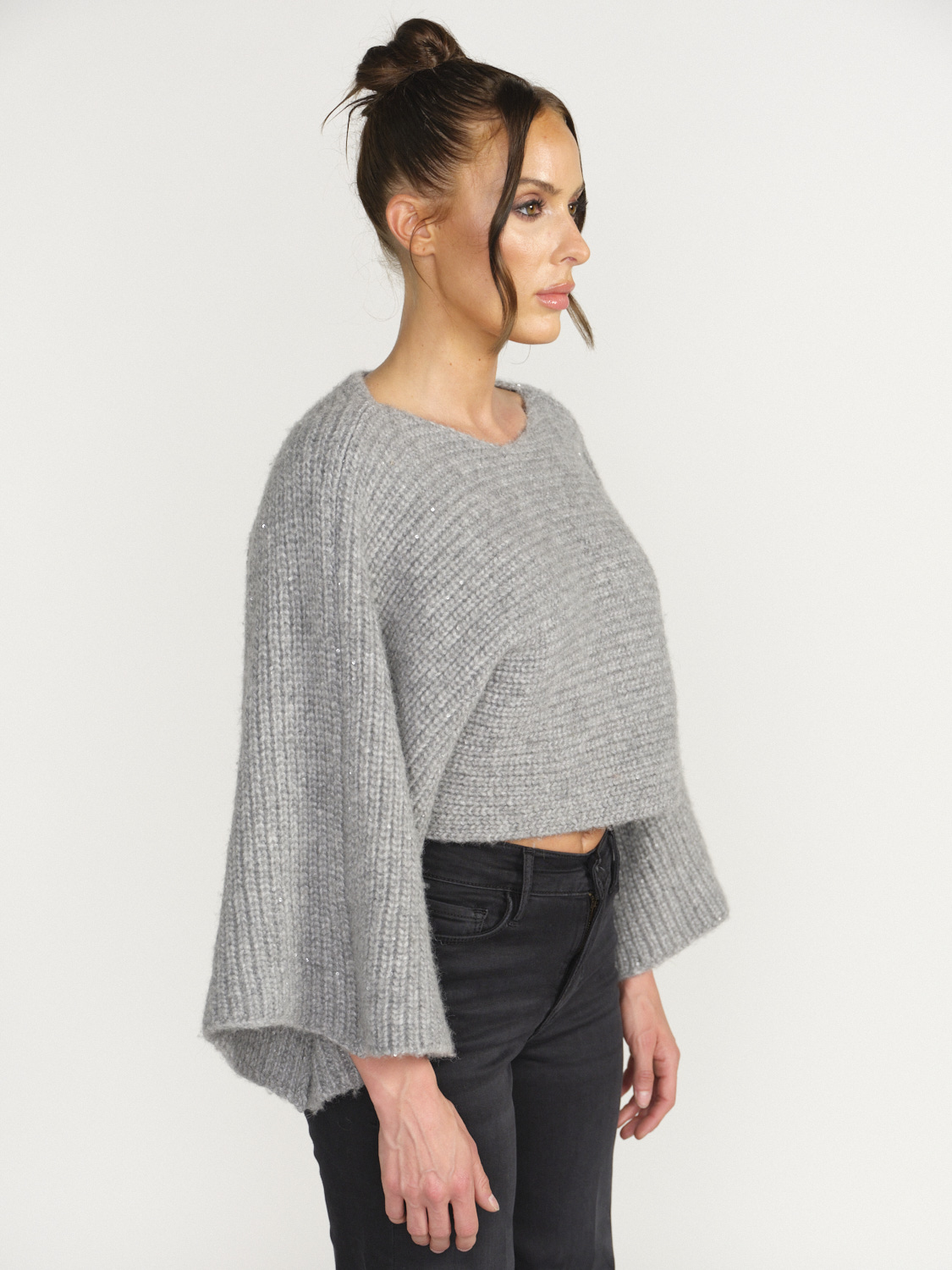 Lorena Antoniazzi Cropped fine knit sweater with boat neckline grey One Size