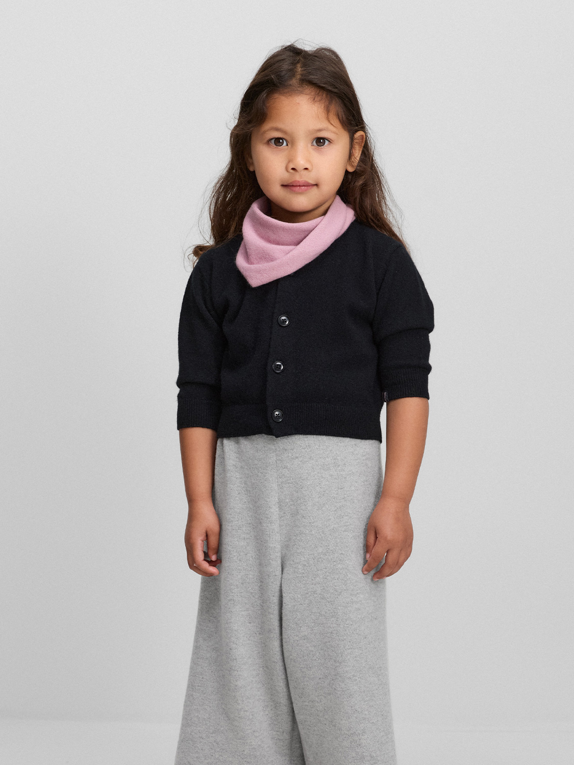 Extreme Cashmere No. 441 Bandanina – Triangular scarf rosa One Size Extreme Cashmere No. 441 Bandanina – Triangular scarf rosa One Size