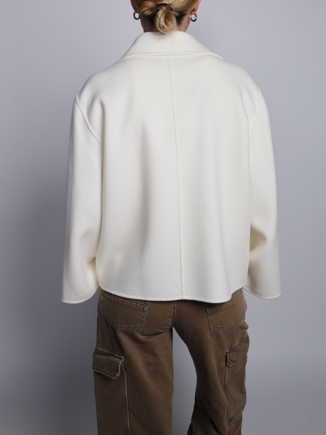 Arma Malika – Kurzer Mantel aus Wolle   36 creme