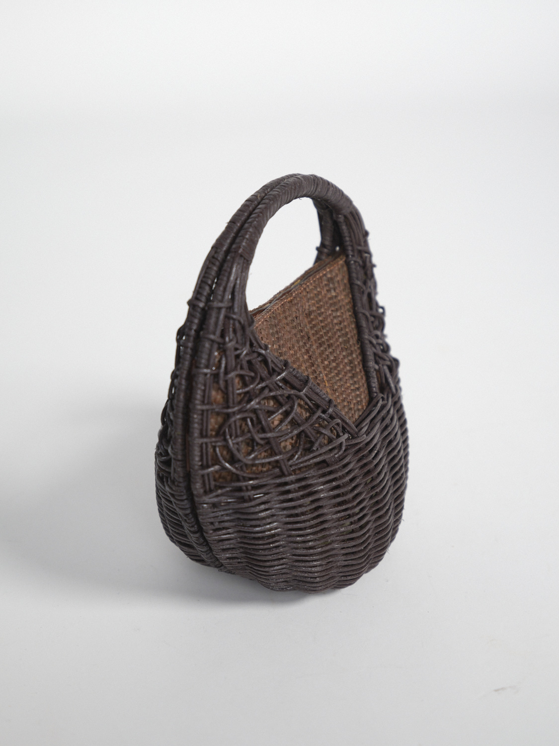 Ulla Johnson Sea Shell – Handmade basket from rattan  brown One Size