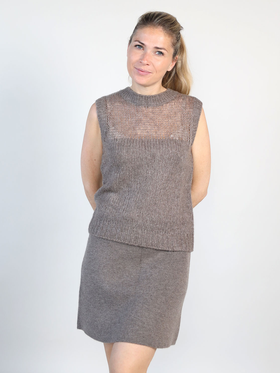 Lisa Yang Darcia – Leichtes gestricktes Top aus Cashmere-Seide-Mix  taupe XS/S