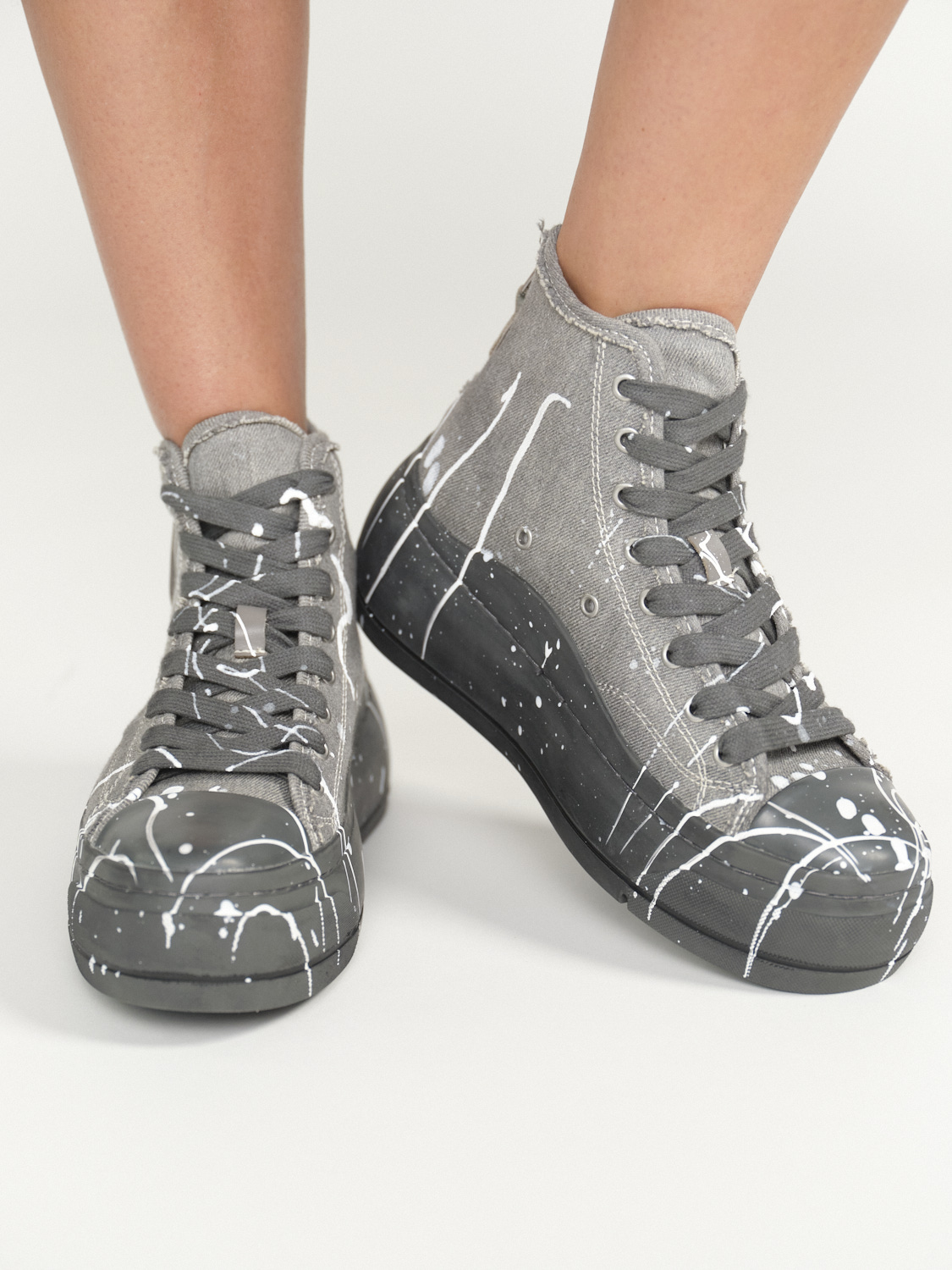 R13 Kurt High Top Sneaker - Light gray jeans sneaker with paint splattering   grey 39