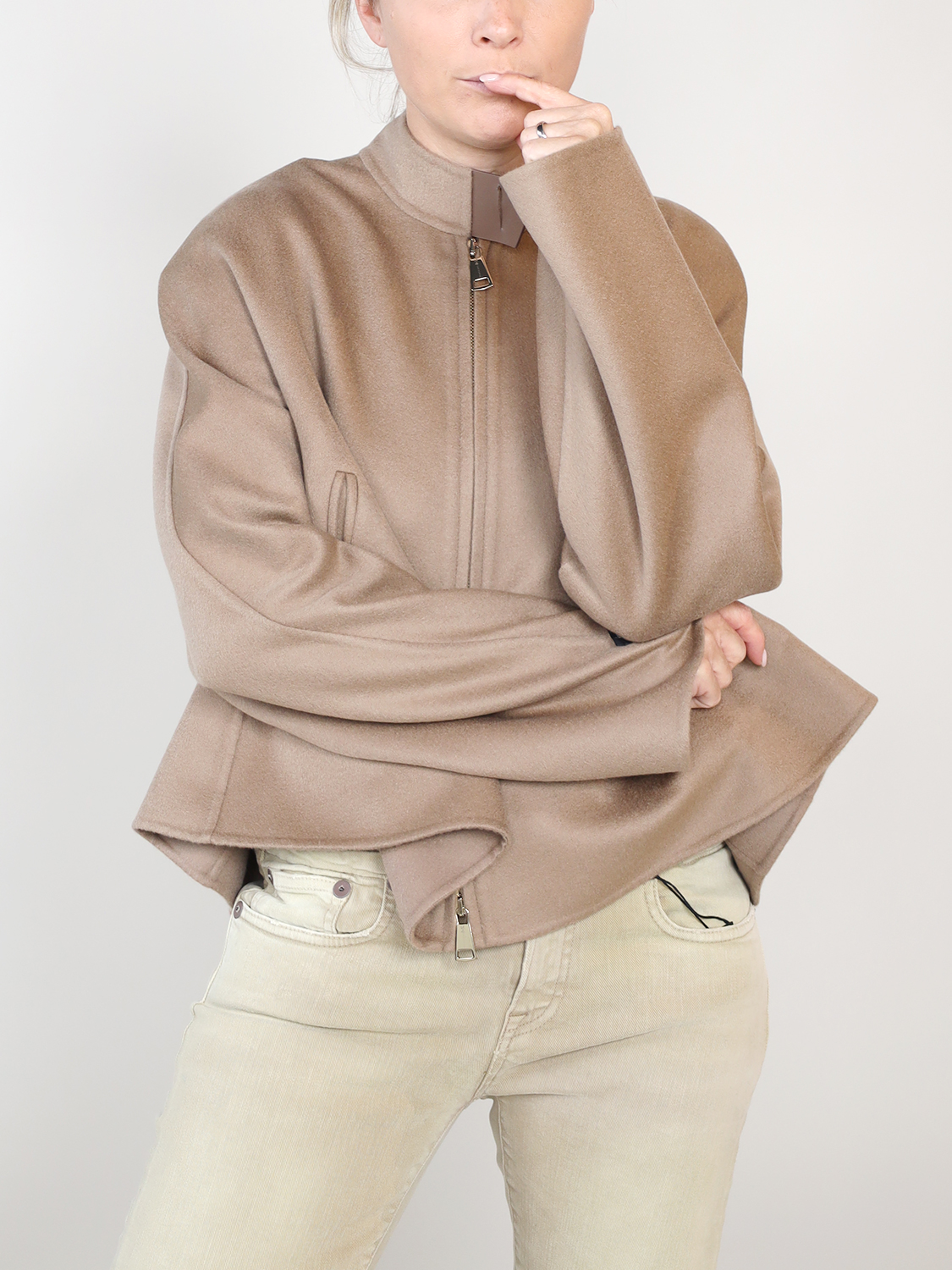 manzoni 24 Oversized Jacke aus Kaschmir-Woll-Mix  camel 34